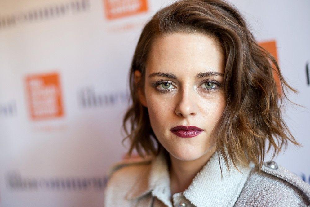 8 Quotes Kristen Stewart Ini Bikin Kamu Lebih Cinta Diri Sendiri