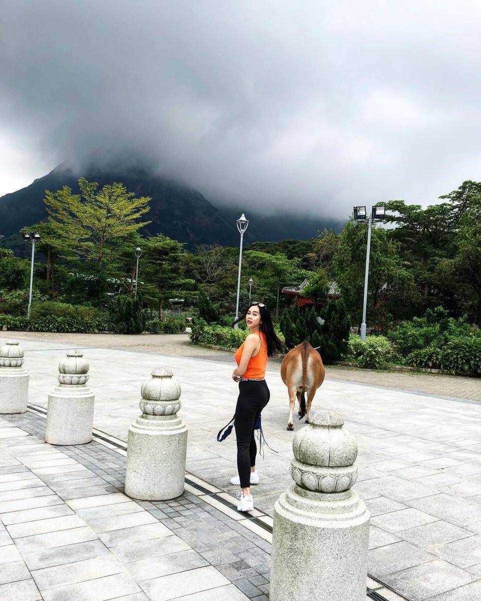 Instagram.com/aurakasih