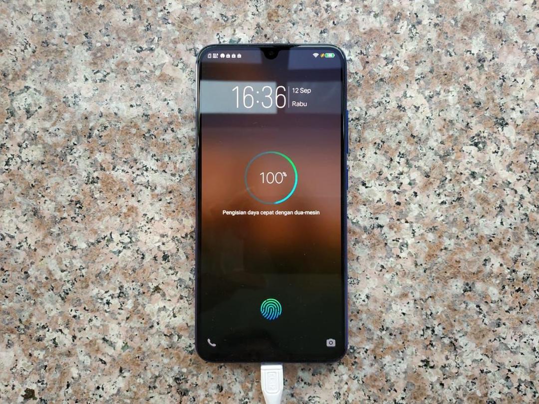 Menjajal Langsung Vivo V11 Pro, Apa Saja Plus Minusnya?