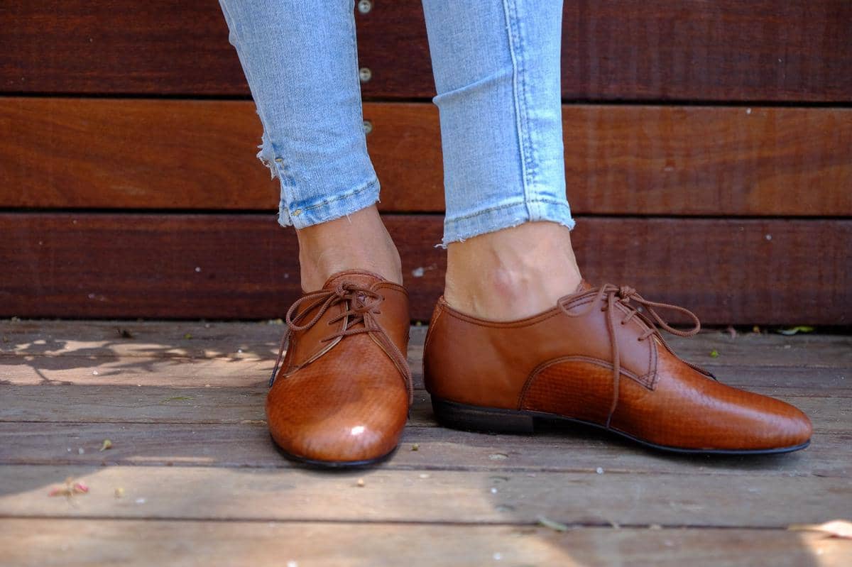 shantishoes.com