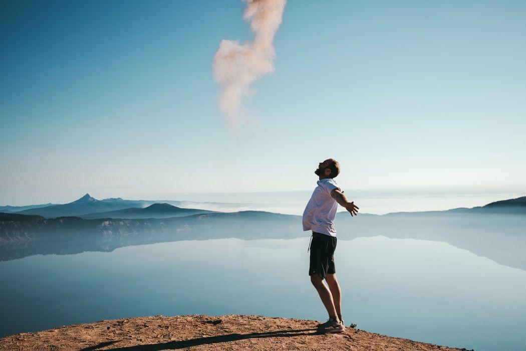 unsplash/kalvisuals