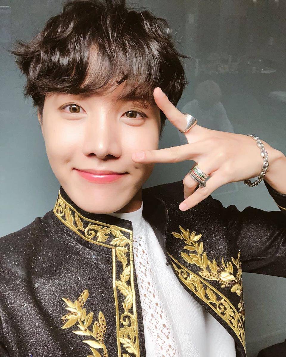 Instagram.com/bts_jhope