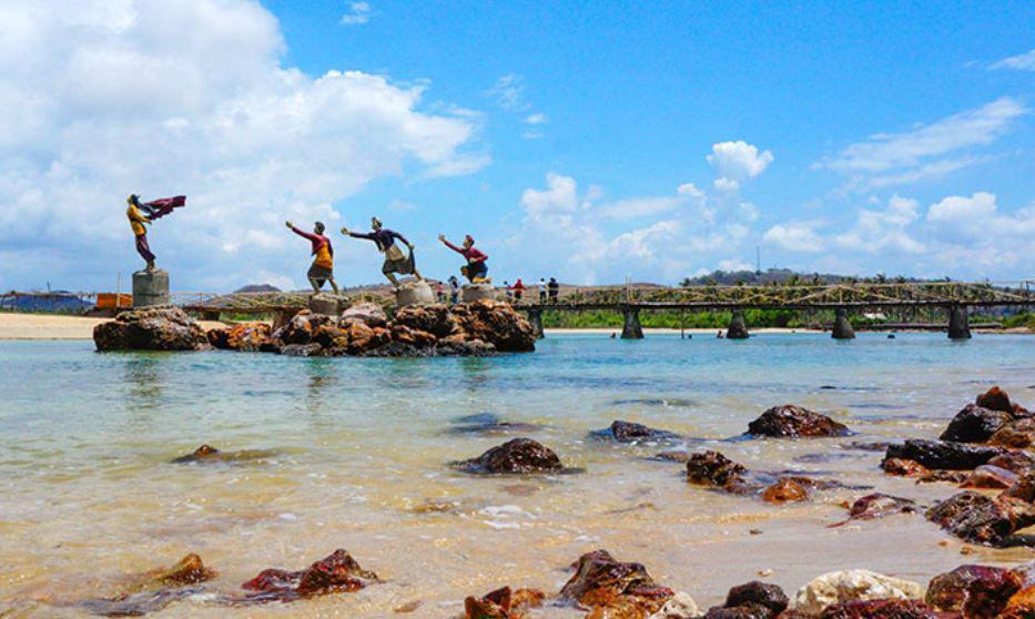lombokbook.com
