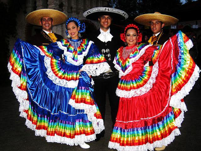 Traditionalmexicanclothes.blogspot.com
