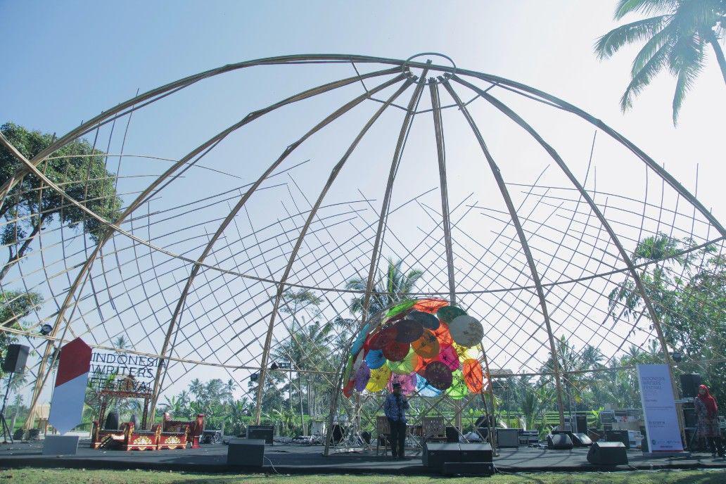 5 Bukti Keseruan Indonesia Writers Festival 2018 by IDN Times