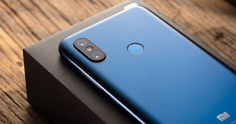 Xiaomi Mi 8 Youth: Ponsel Ciamik dengan Kamera Depan 24 MP