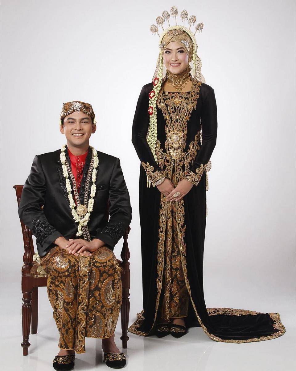 instagram.com/adhityaputri