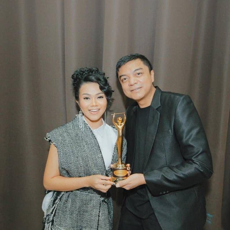 instagram.com/yurayunita/