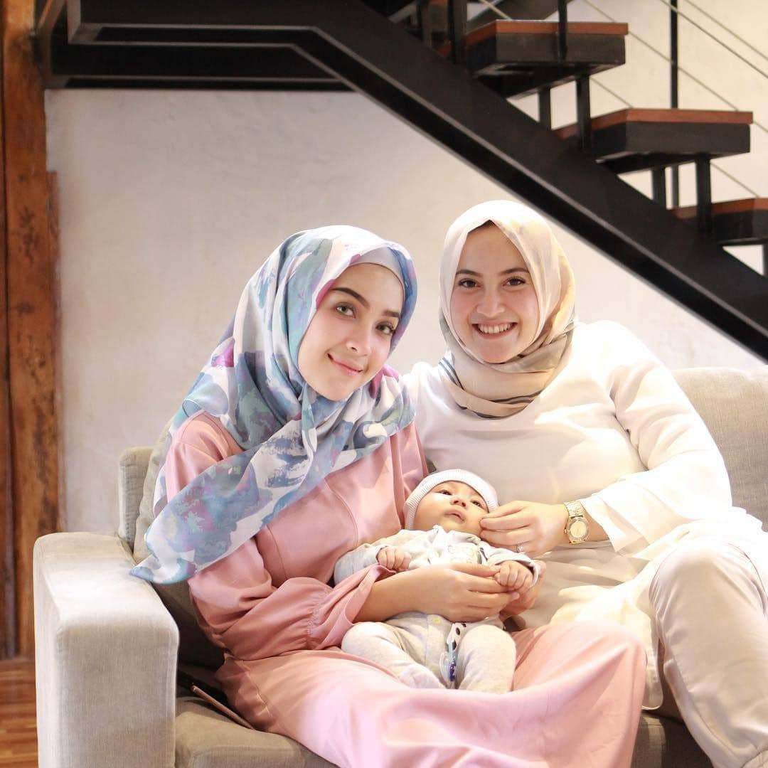 Instagram.com/zythadeliarahma