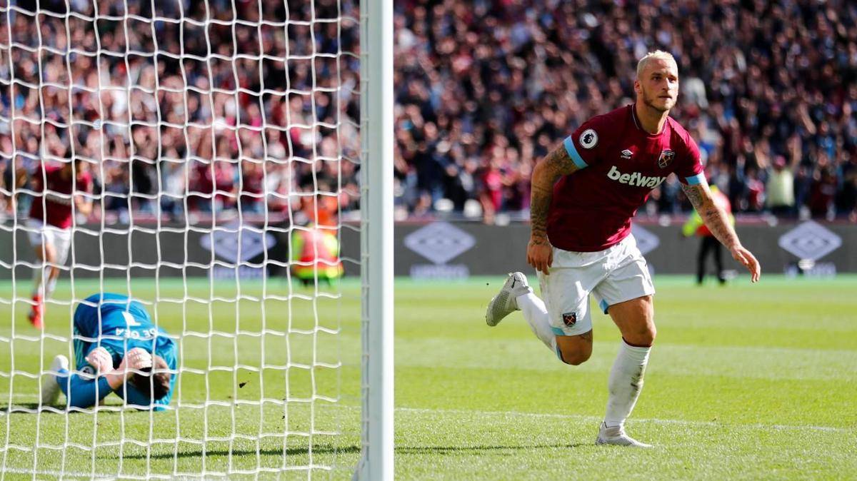 PremierLeague.com