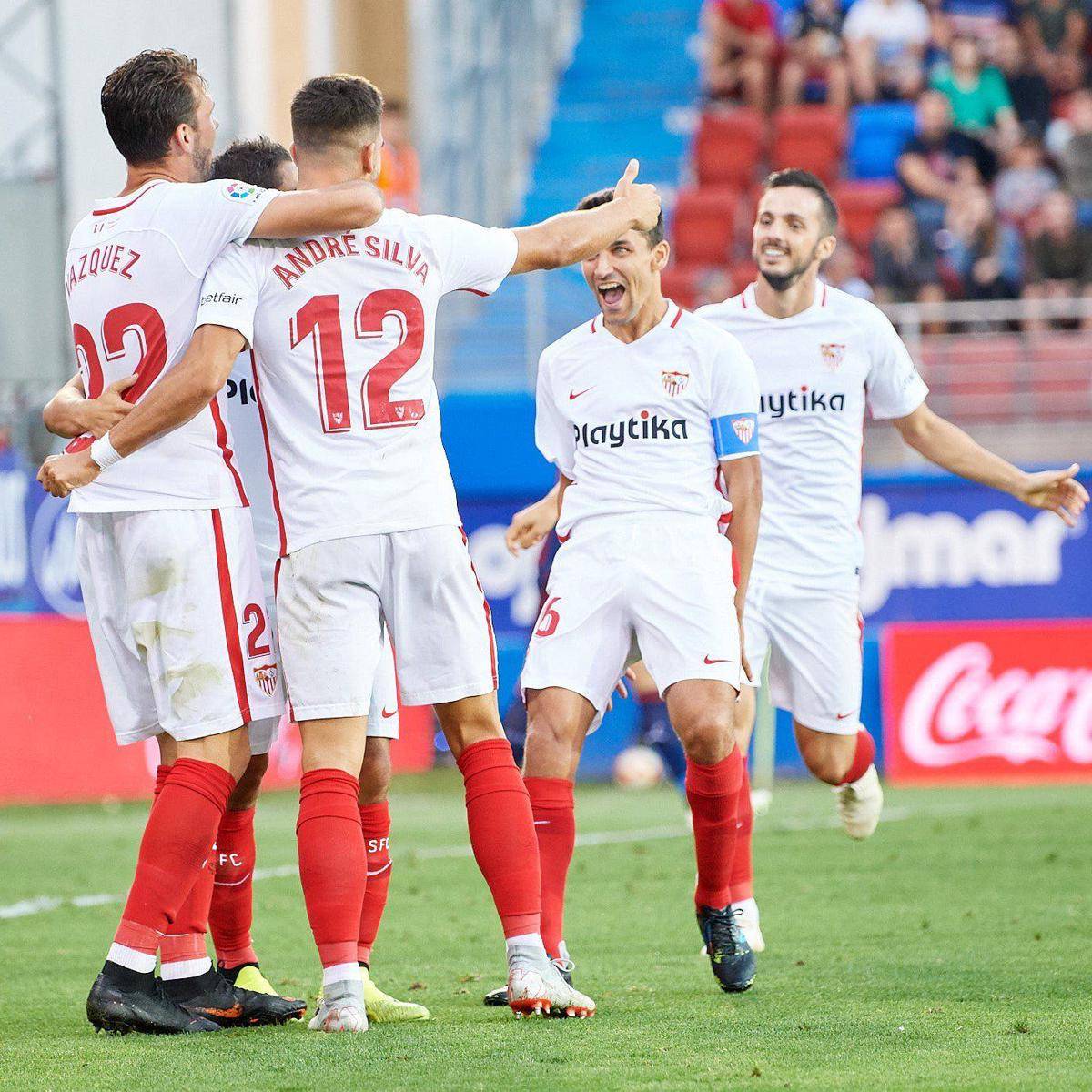 twitter.com/SevillaFC