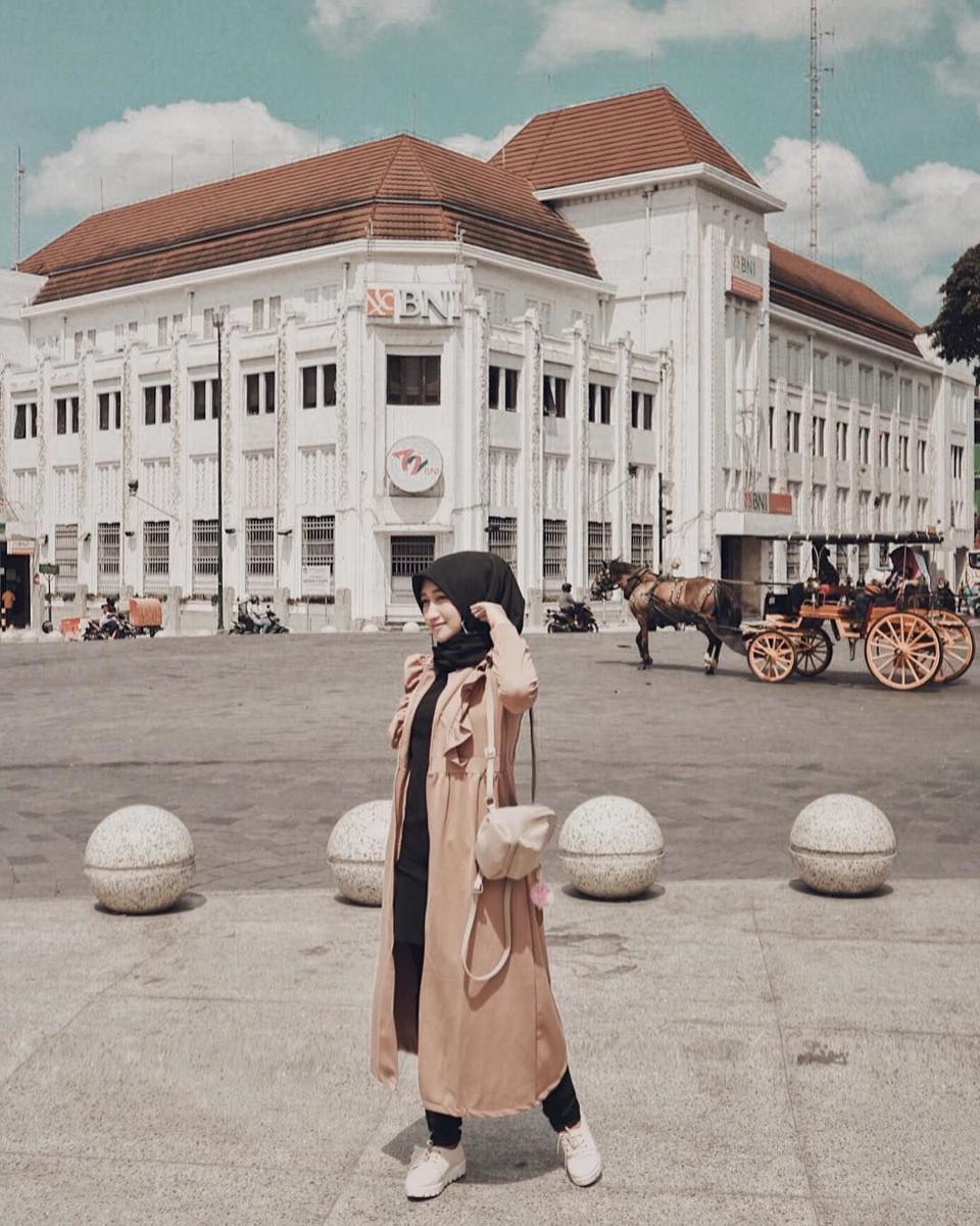 instagram.com/intanwilis