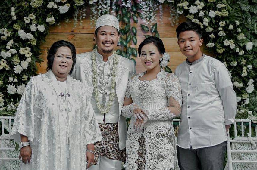 Instagram.com/sutykarno