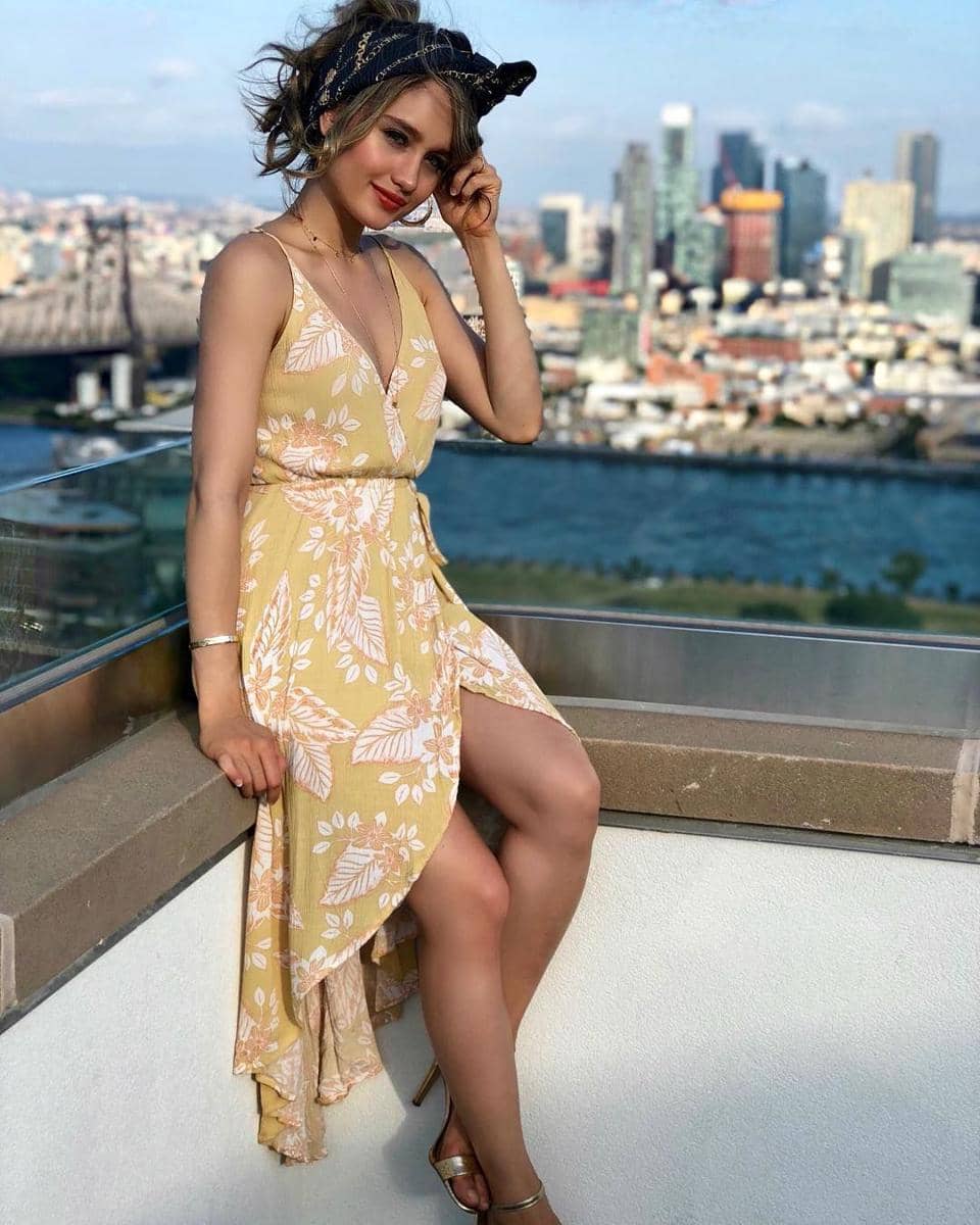 instagram.com/claurakiehl