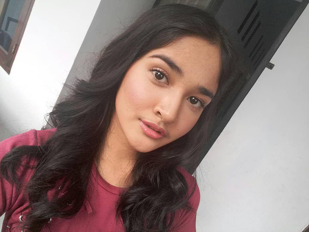 Instagram.com/jasmineelfiraburhan
