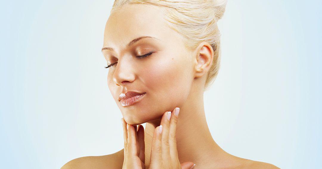 8 Kesalahan yang Sering Dilakukan Cewek Saat Mencuci Muka