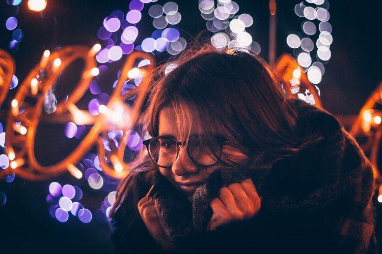 Gak Ekspresif, Ini 5 Zodiak Paling Pemalu dan Tertutup Kepribadiannya