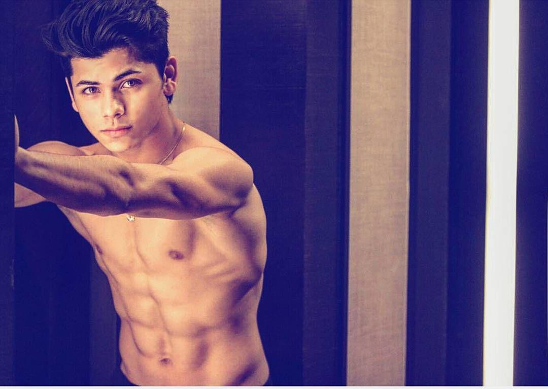instagram.com/thesiddharthnigam