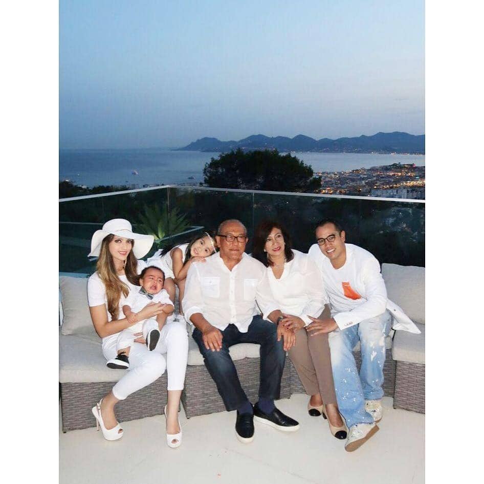 instagram.com/ramadhaniabakrie