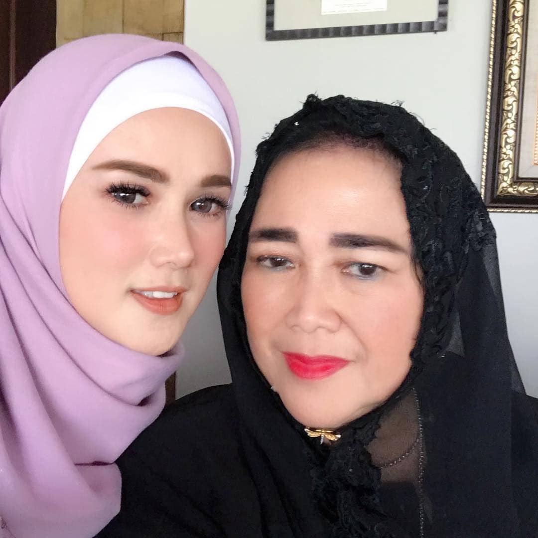 Instagram.com/mulanjameela1