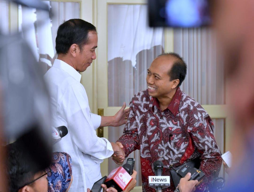 Foto Bareng Jokowi Jadi Kado Terindah Ultah Terakhir Sutopo