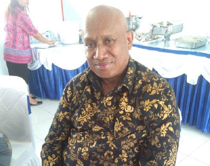 (Sekretaris Daerah Kabupaten Biak Numfor Markus Oktovianus Mansnembra) IDN Times/Dwifantya Aquina