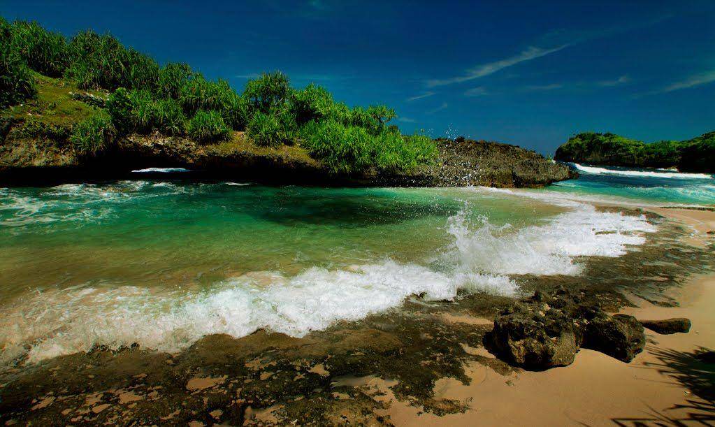 wisatabaru.com