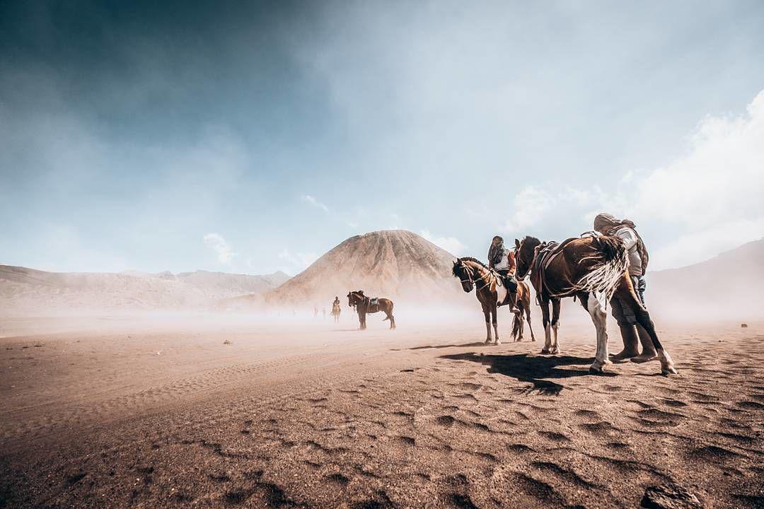 10 Potret Kawasan Taman Nasional Bromo Ini Bikin Kamu Takjub!