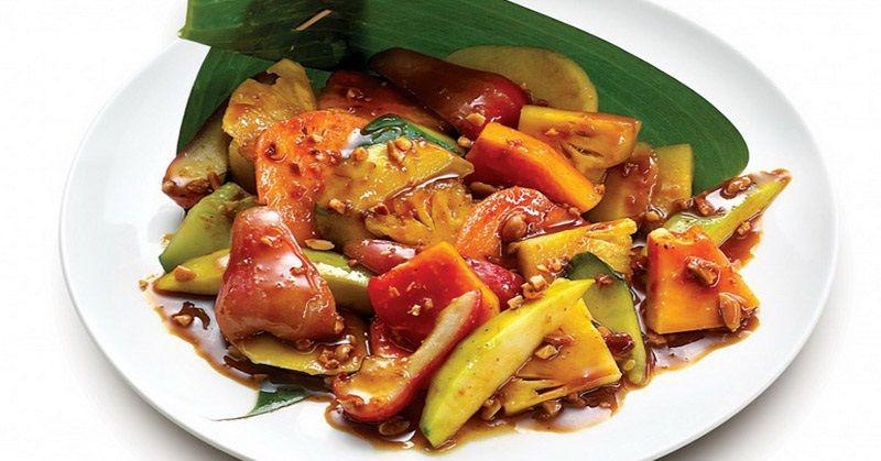 Buat Kamu Si Pecinta Pedas, Ini 5 Deretan Rujak Khas Pulau Dewata
