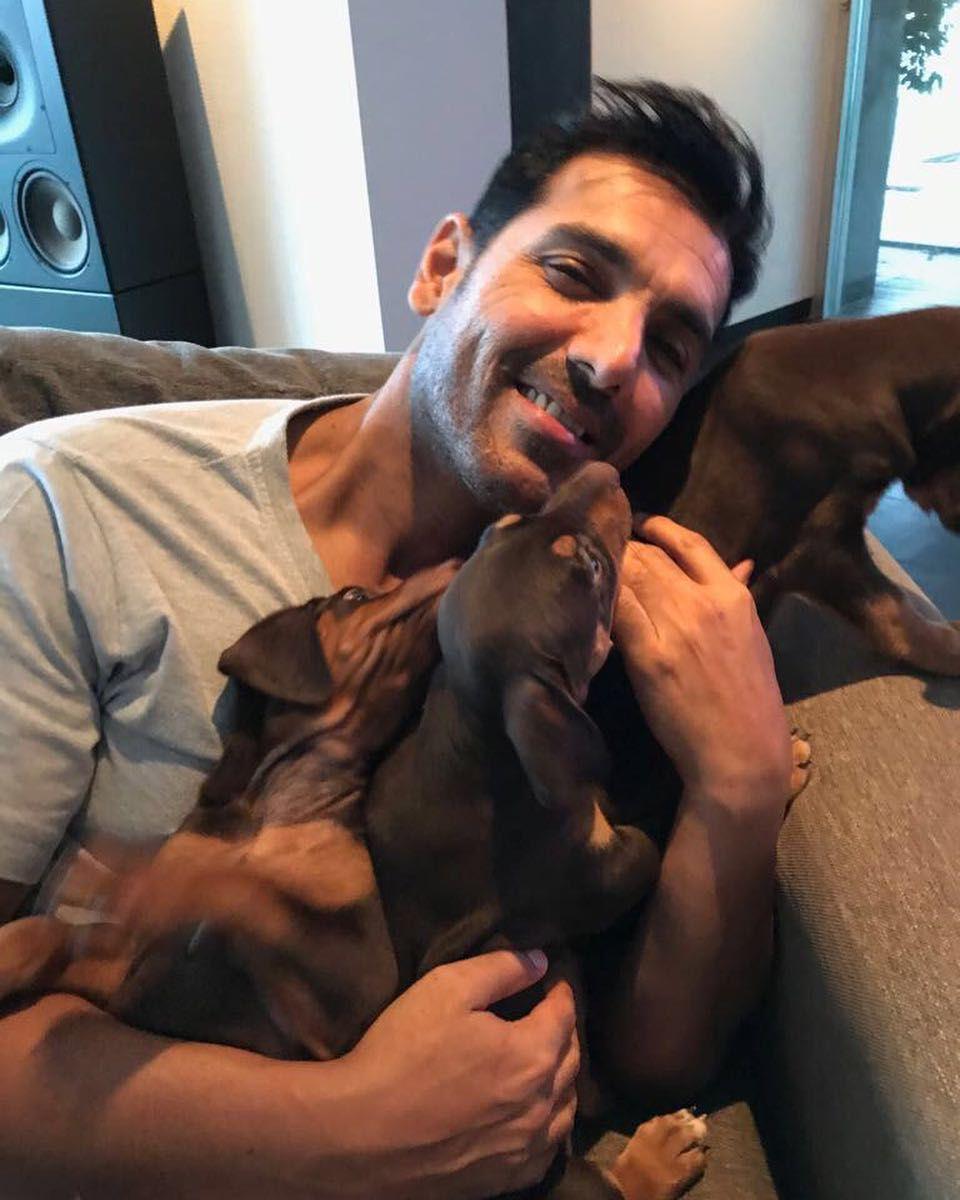 instagram.com/thejohnabraham