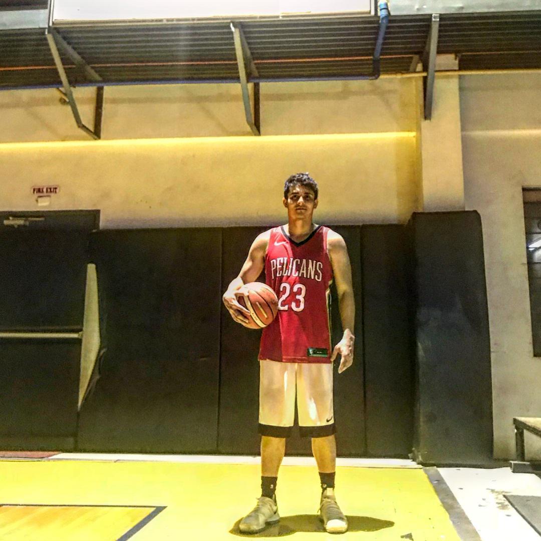 instagram.com/ejaythefalcon