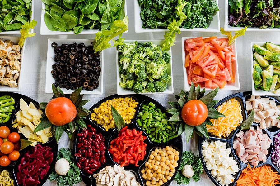 [QUIZ] Tes Warna Makanan Ini Bisa Tunjukkan Kepribadianmu Lho!