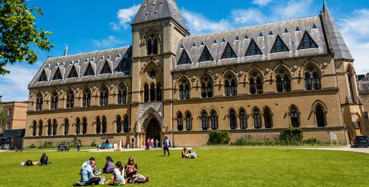 oxforduniversityimages.com