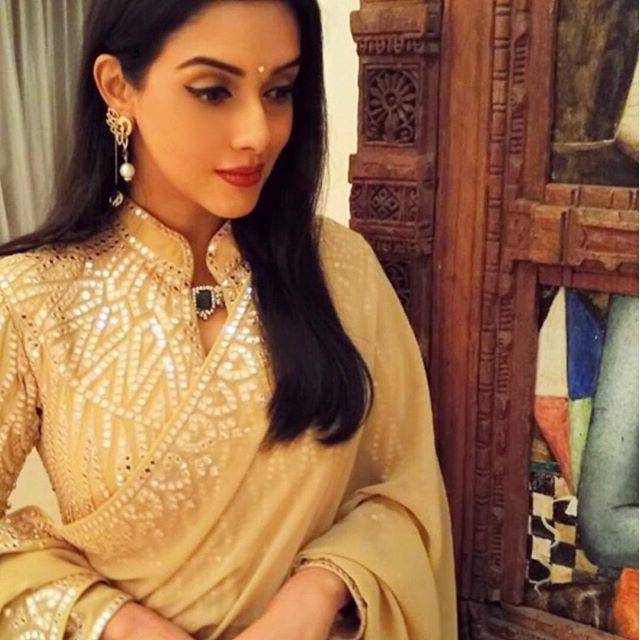 instagram.com/simply.asin