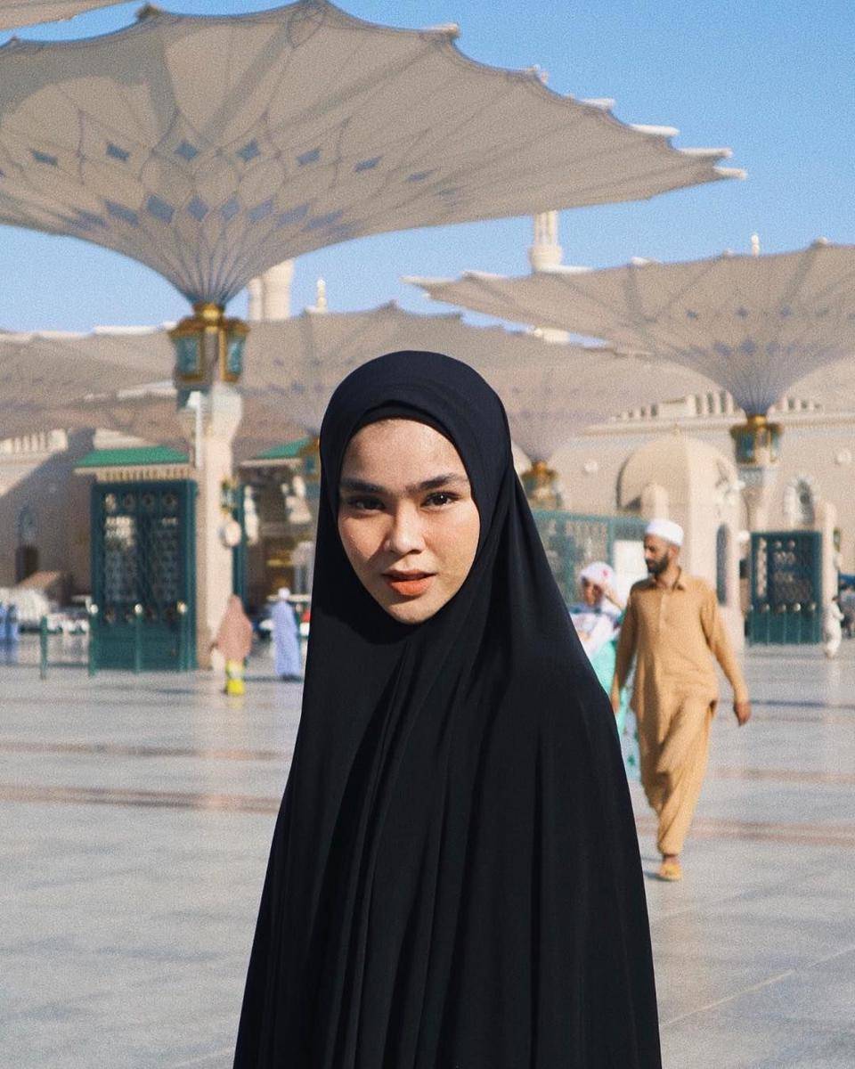 Instagram.com/siviazizah