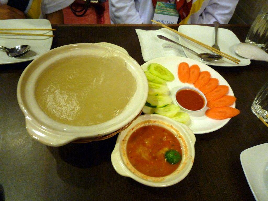 halaltrip.com