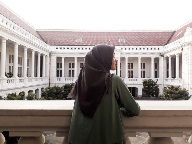 8 Pengingat yang Bikin Kamu Berhenti Menghakimi Masa Lalu