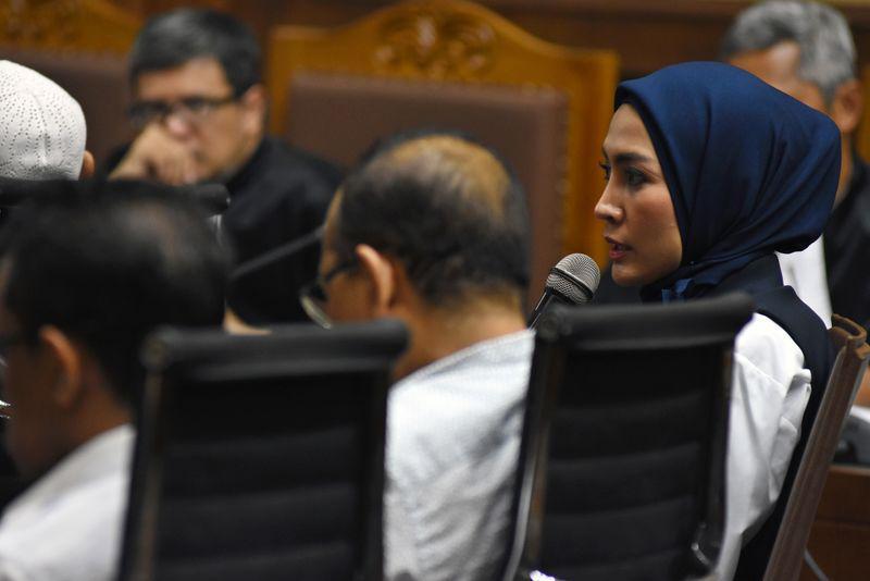 Tak Ada Restu dari Istri Pertama, Steffy-Irwandi Yusuf Batal Nikah
