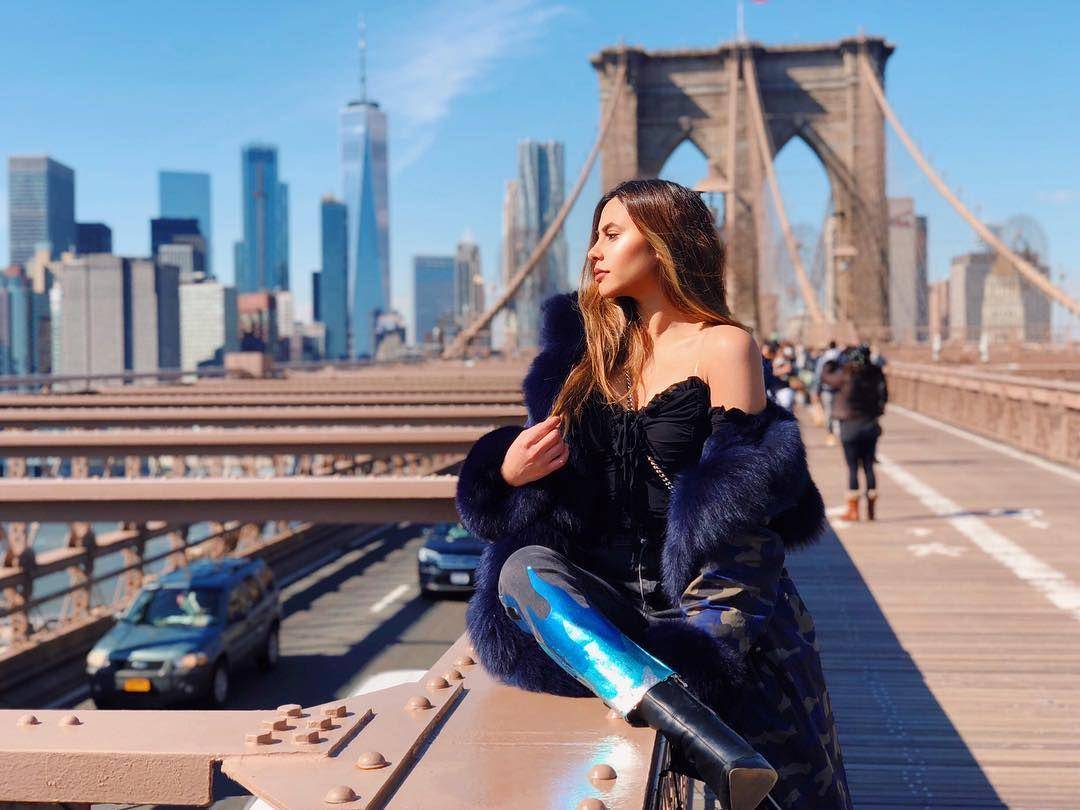 instagram.com/valerieethomas