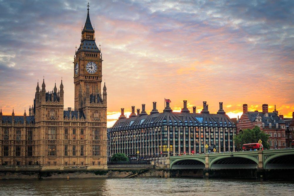 10 Universitas untuk Kuliah S1 Creative Writing di London
