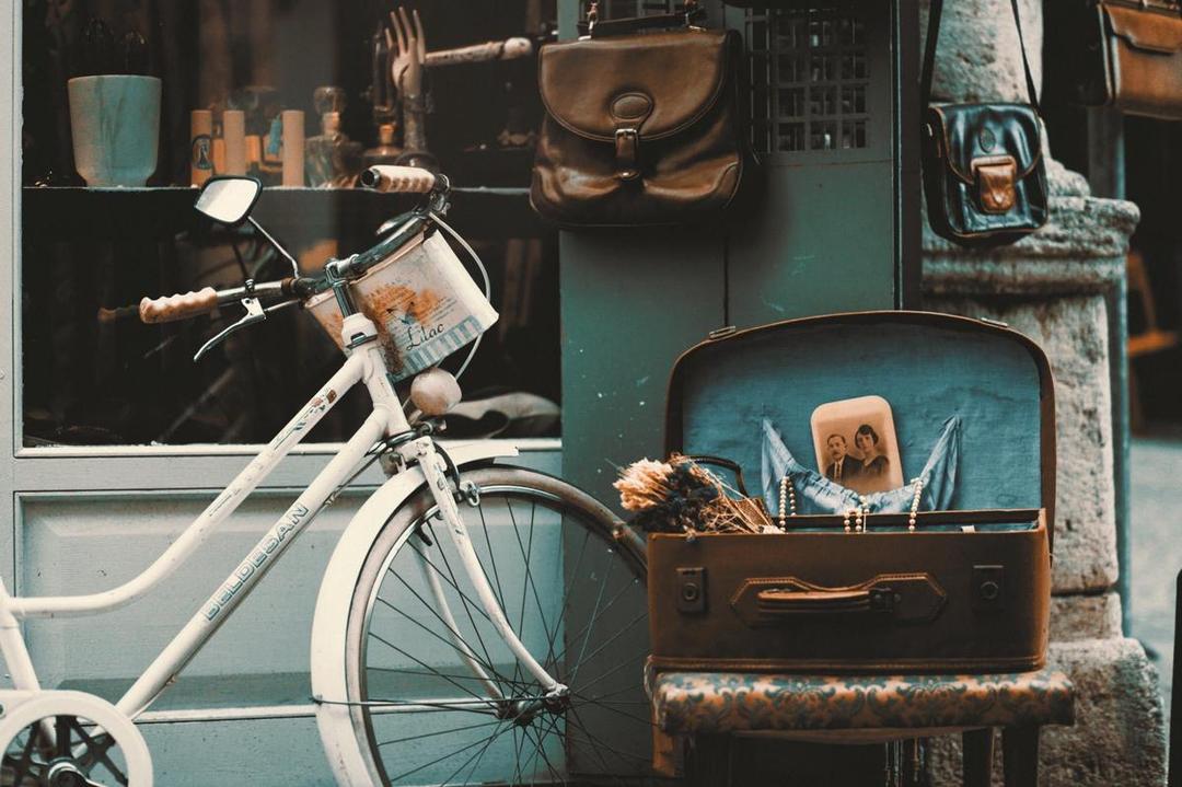 ilustrasi barang bekas (pexels.com/pixabay)