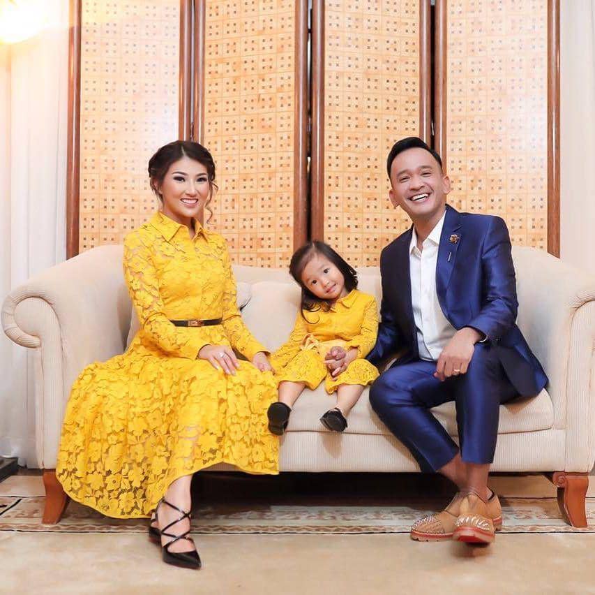 Istri Hamil Anak ke-2, Ini 10 Momen Bahagia Ruben Onsu dan Keluarga