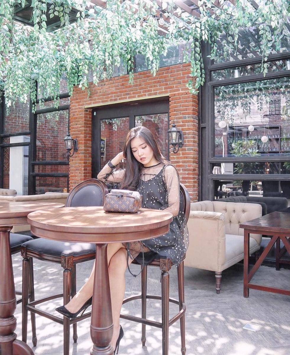 Instagram.com/febbyindraa