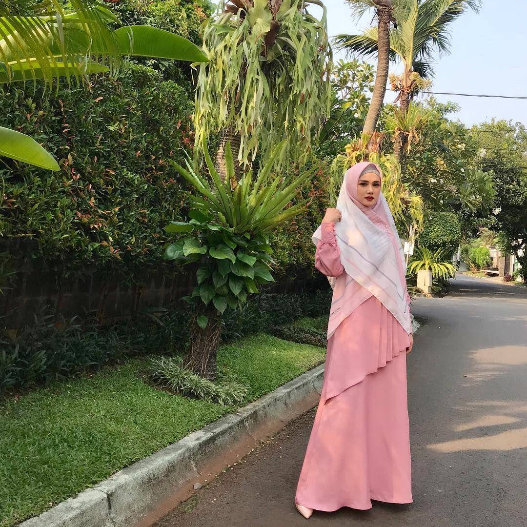 Instagram.com/mulanjameela1