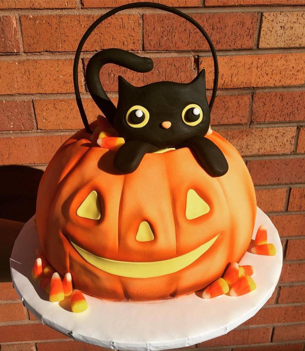 instagram.com/valhallacakes