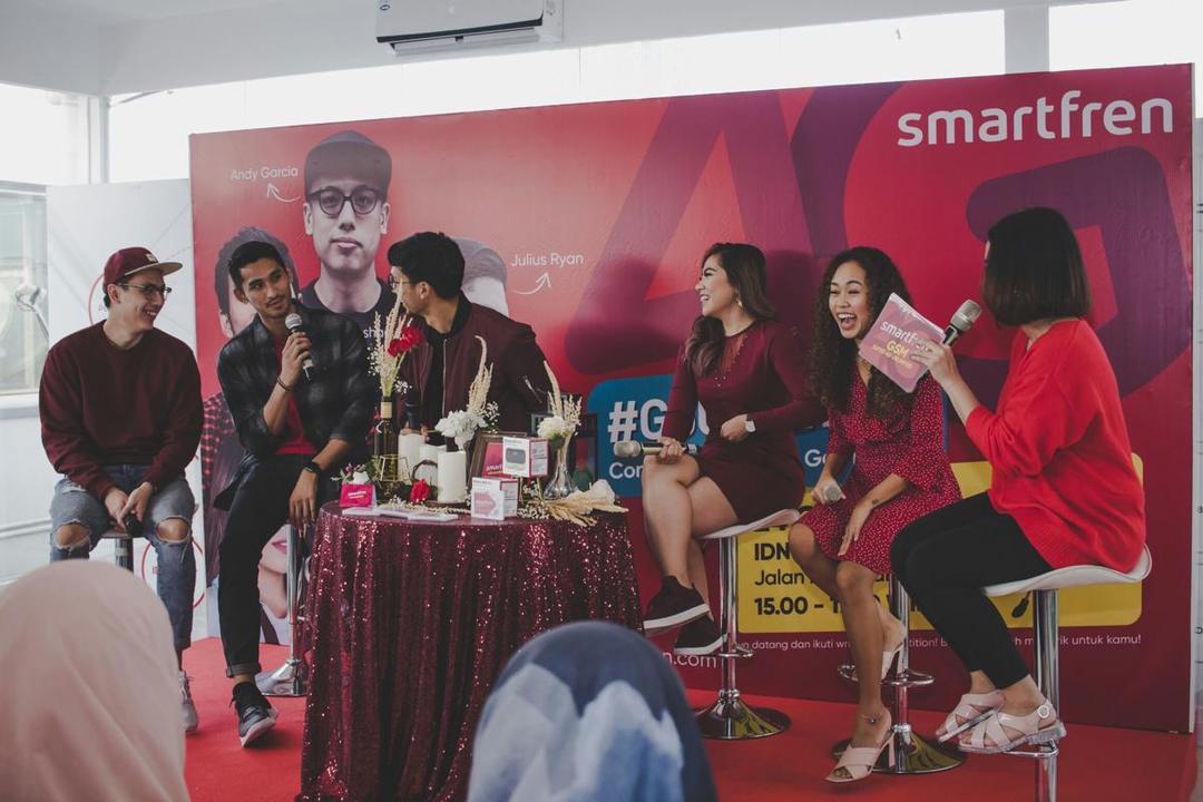 10 Potret Keseruan Community Writers Gathering IDN Times x Smartfren