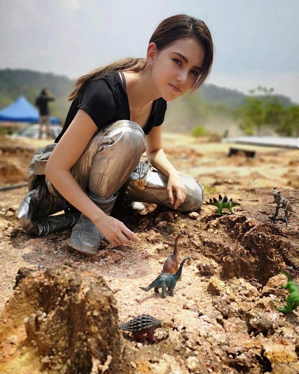 instagram.com/hannah_quinlivan