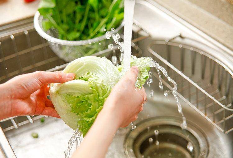 deltafaucet.com