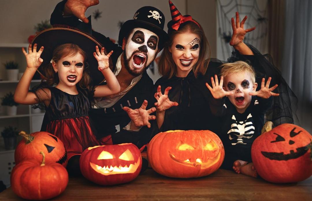 5 Ide Kostum Halloween Ini Dijamin Bikin Kamu Nampak Spooky Abis!