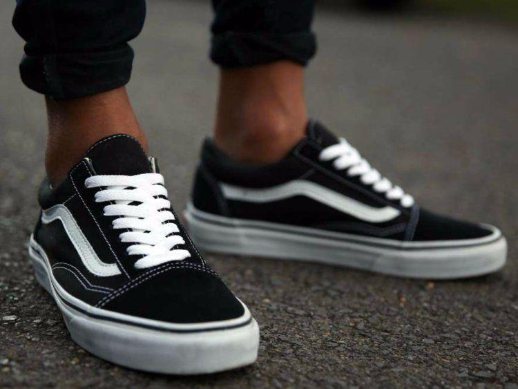 6 Sepatu Vans Berdesain Keren, Cocok untuk Anak Sekolahan!